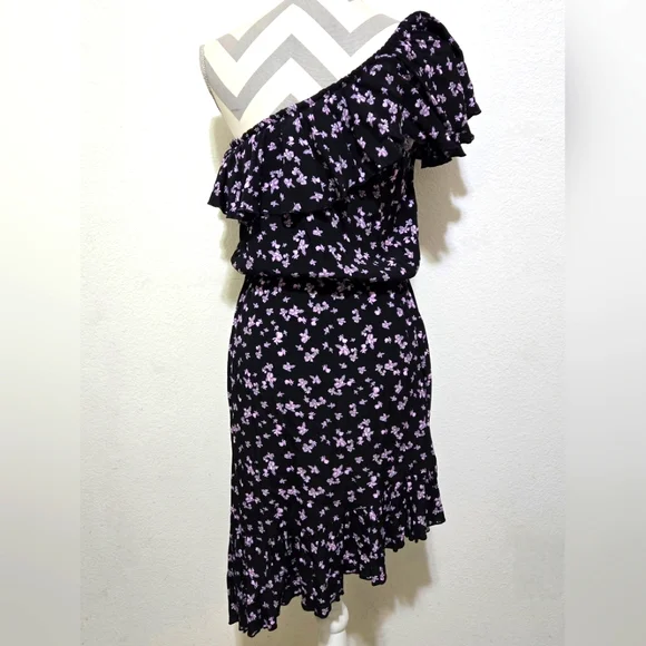 LEITH Floral One Shoulder Ruffle Asymmetric Hem Dress Black Lavender Size Medium - Picture 7 of 15